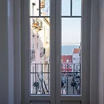 The Graca Lisboa